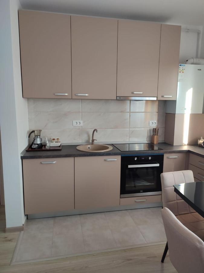 Marina'S House Apartment Ghimbav Luaran gambar